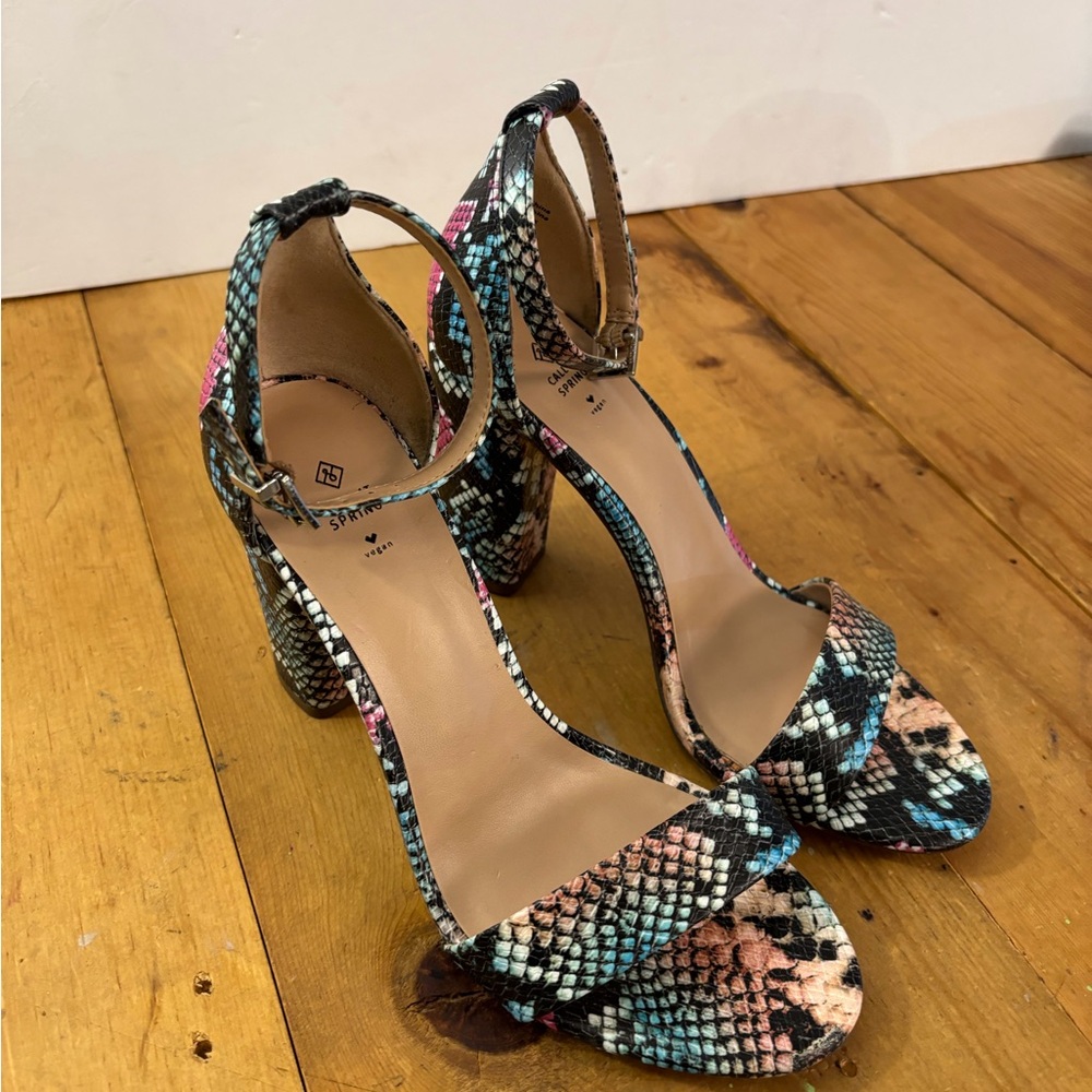 Call It Spring Tayvia Block Heel Sandals SZ 7.5 Snakeskin Print Vegan Leather